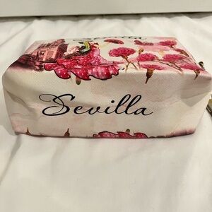 Cosmetic bag, Sevilla
